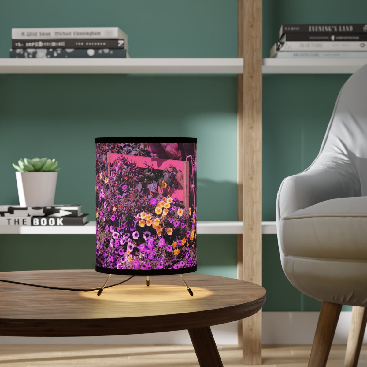 Vibrant Floral Patterned Table Lamp for Cozy Living Spaces