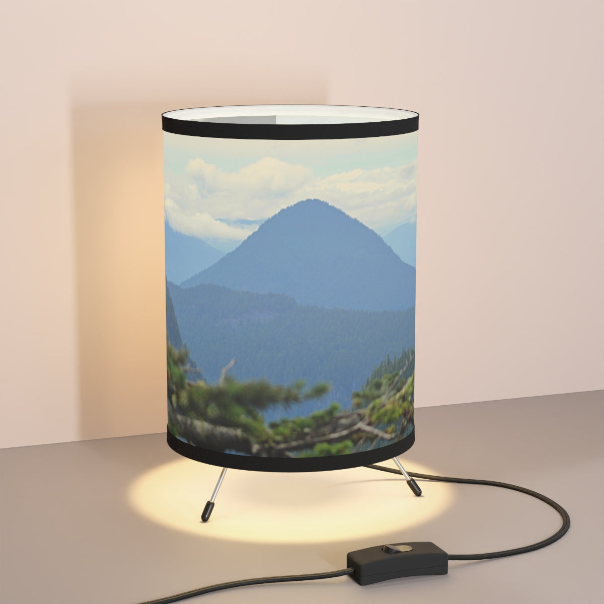 Serene Mountain Landscape Art Lamp for Home Decor
