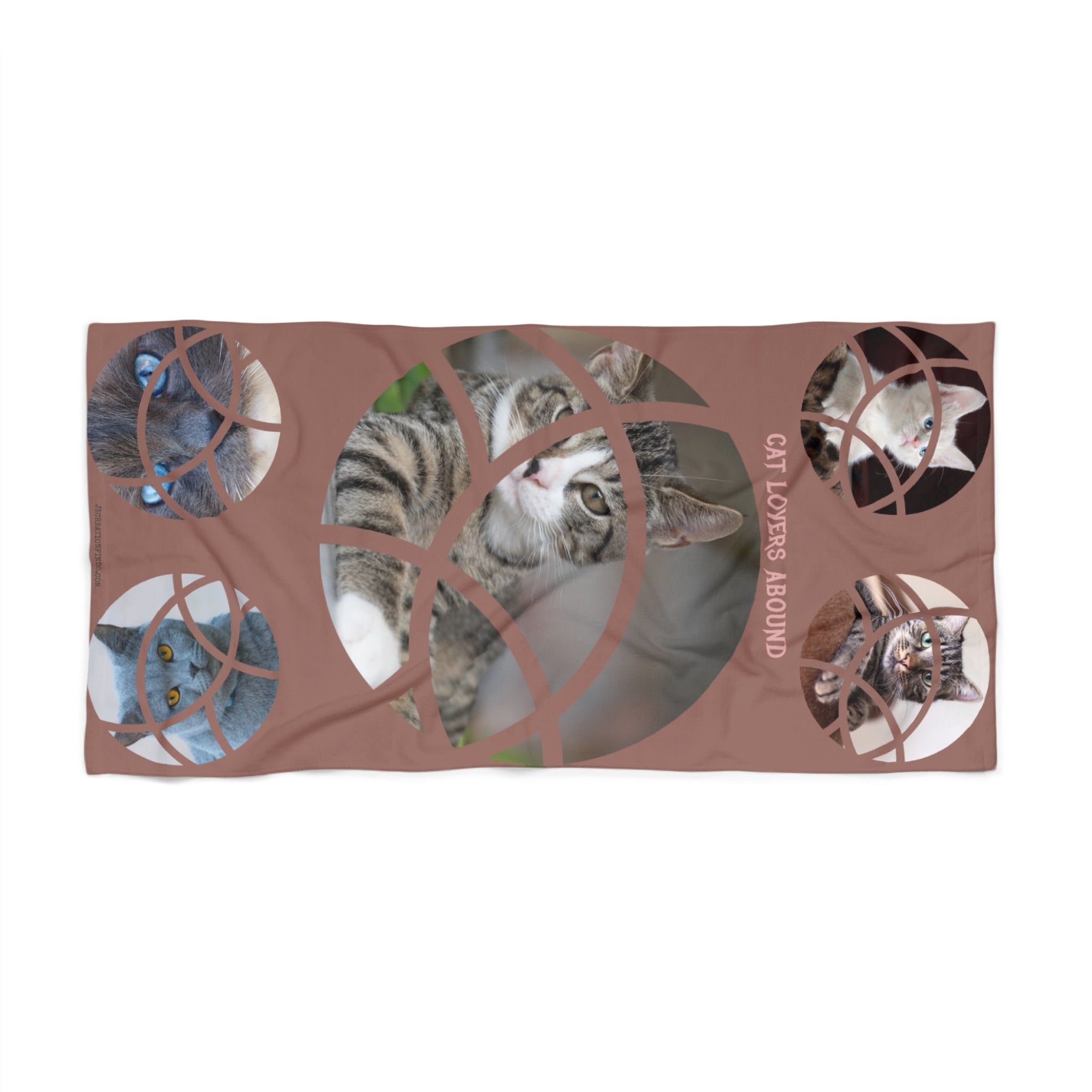 Adorable Cats Lovers Abound Towel product type