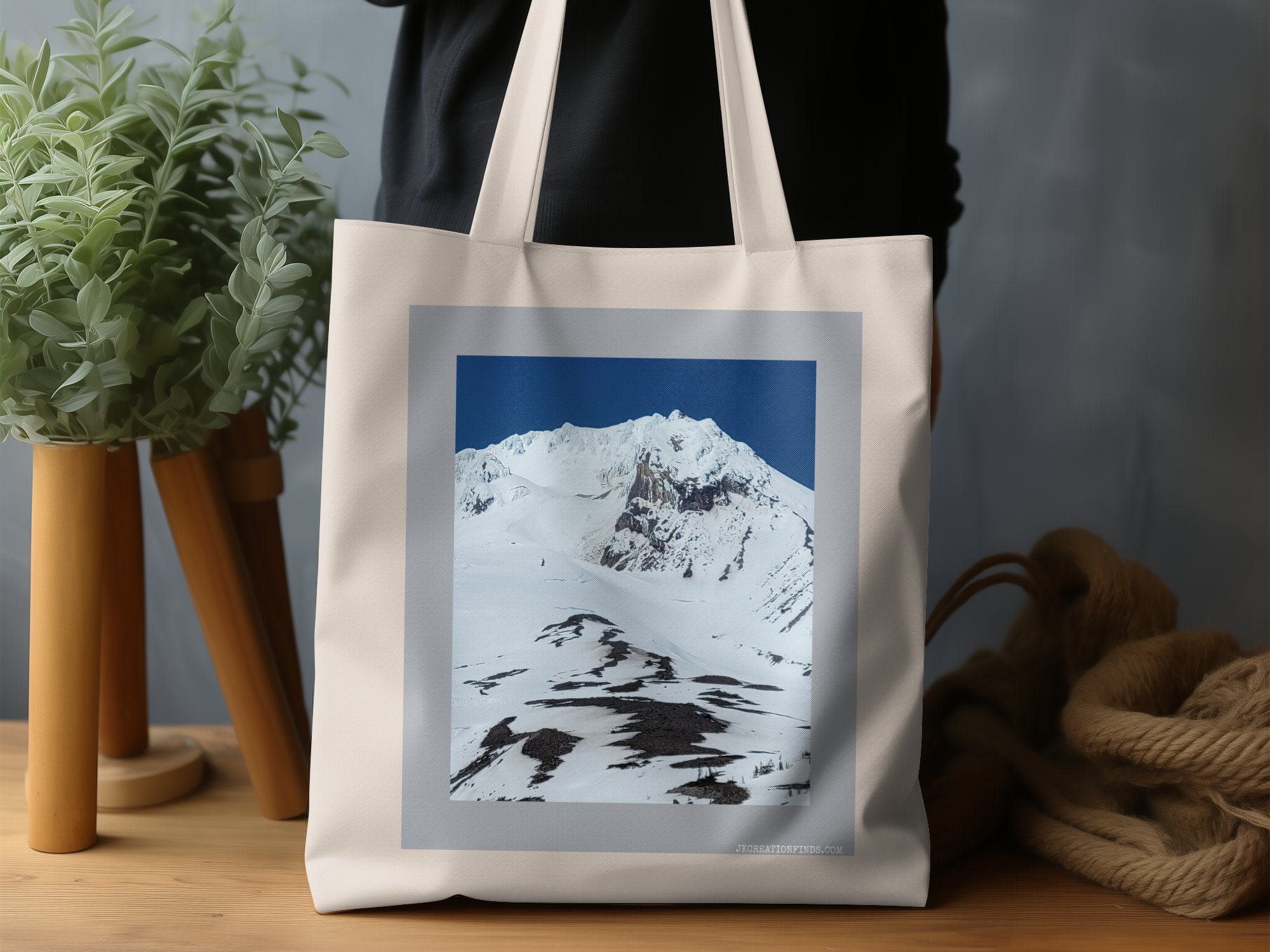 cb01bbb5-4c17-4136-952e-4b62c9236773