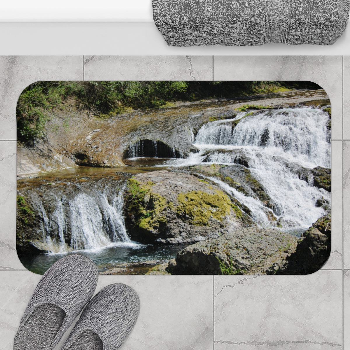 Serene Waterfall Design Adds Tranquility To Your Décor