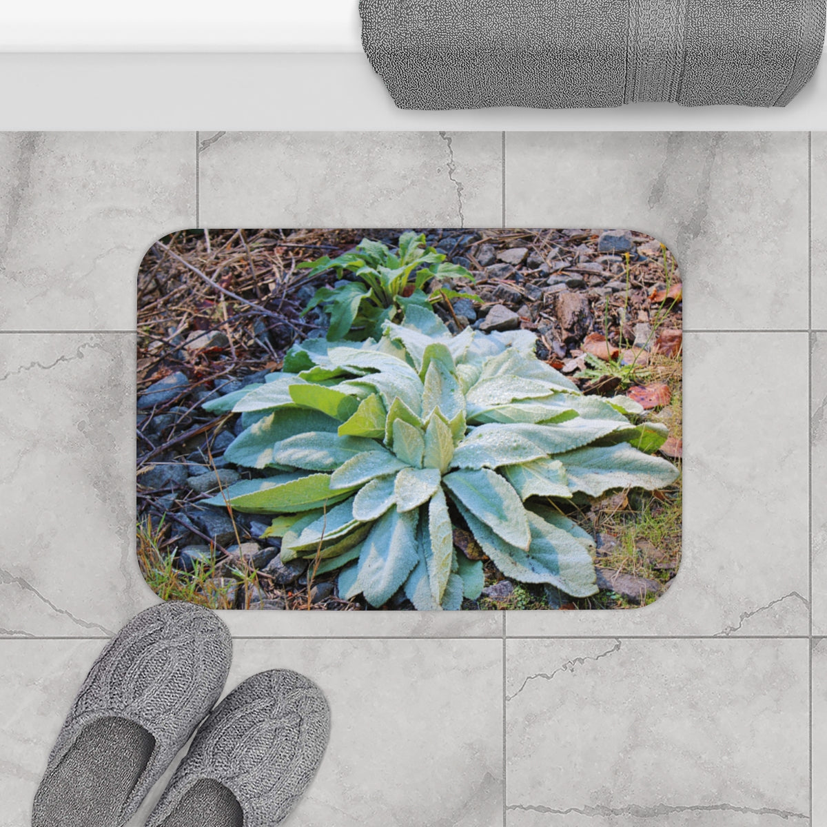 Nature Inspired Botanical Scene Bath Mat