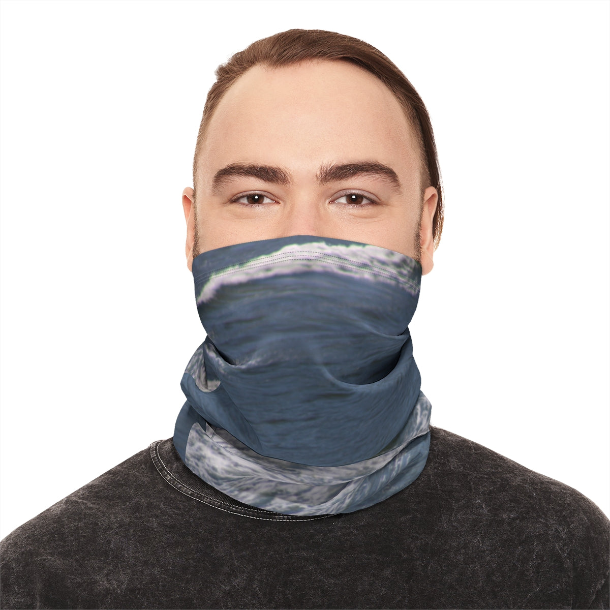 Versatile Ocean Waves Print Neck Gaiter for Outdoor Use