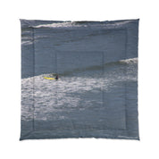 Serene Ocean Waves with Kayaker Blanket